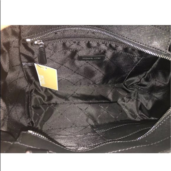 SALE‼️‼️ Michael Kors Large Tote Black MK - Picture 3 of 6
